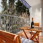 Stunning Apartment In Marbella Centre By The Sea! 马尔韦利亚