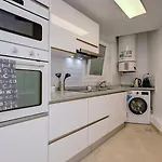 公寓 Stunning Apartment In Marbella Centre By The Sea! 马尔韦利亚