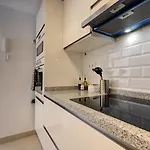 Stunning Apartment In Marbella Centre By The Sea! Апартаменты