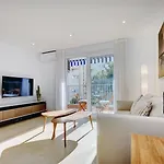 Апартаменты Stunning Apartment In Marbella Centre By The Sea! *