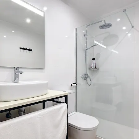 Stunning 1 Bedroom In Centre