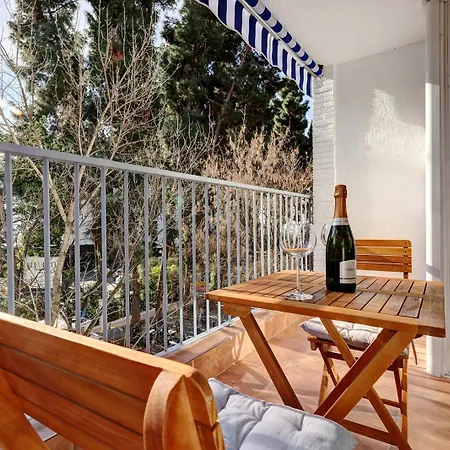 Stunning 1 Bedroom In Centre Marbellac