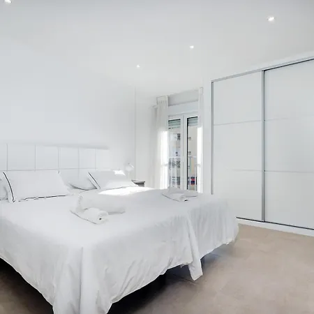 Stunning 1 Bedroom In Centre Appartement *