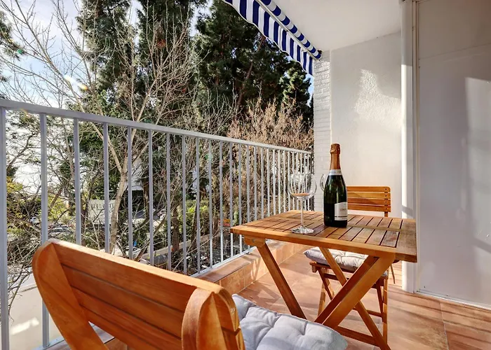 Stunning 1 Bedroom In Centre מארבלה