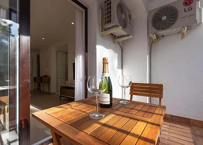 Stunning 1 Bedroom In Centre Appartement